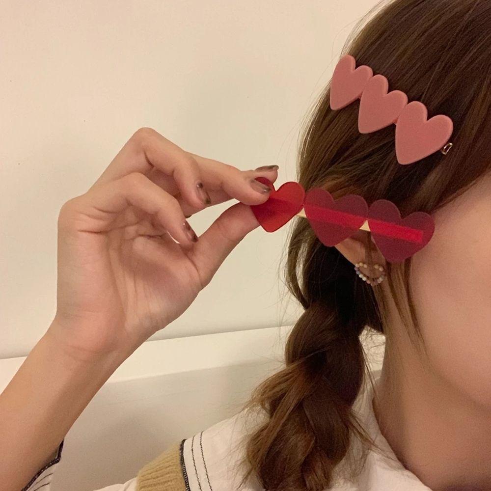 Kẹp Tóc Hình Trái Tim Màu Sắc Ngọt Ngào Cho Nữ