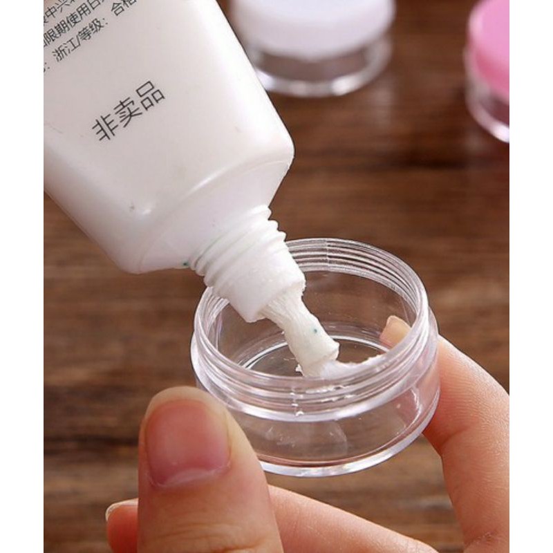 10 HŨ NHỰA CHIẾT MỸ PHẨM 5gr-10gr