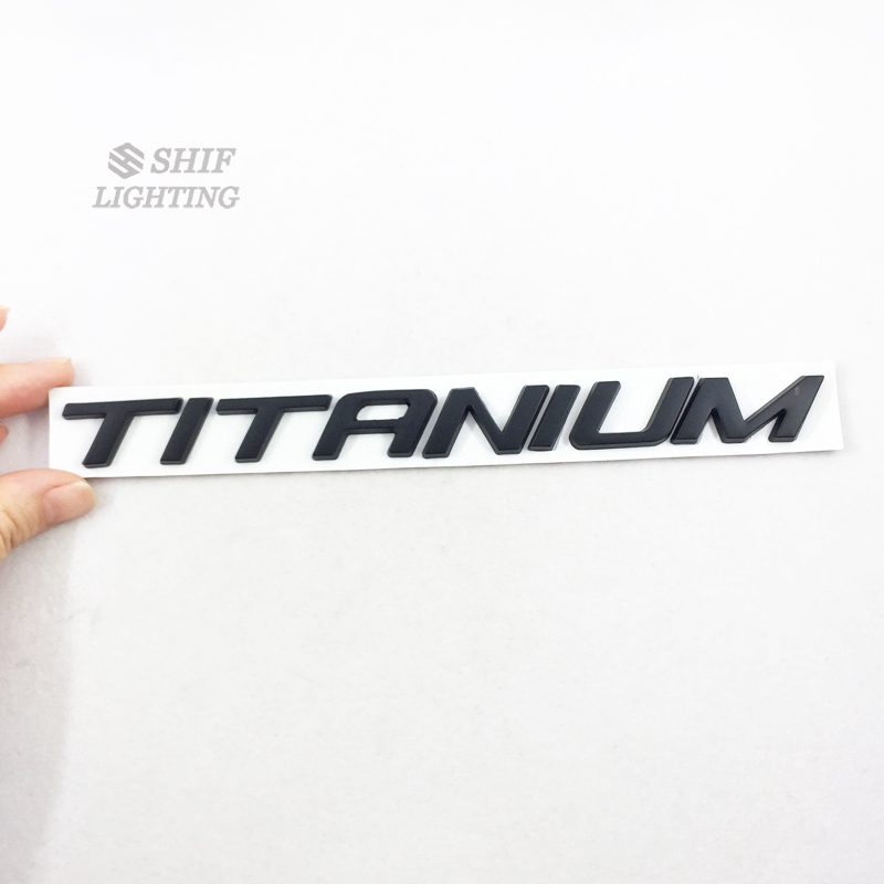 Logo TITANIUM bằng kim loại màu đen cho xe hơi FORD