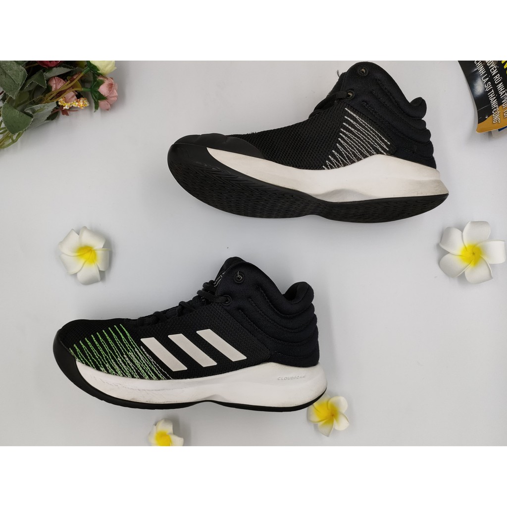 Giày secondhand hiệu Adidas hàng authentic siêu đẹp cho nữ S36