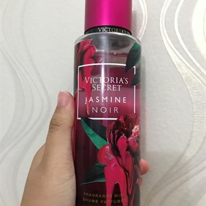 𝗕𝗢𝗗𝗬𝗠𝗜𝗦𝗧𝗣𝗘𝗥𝗙𝗨𝗠𝗘⚜️Xịt Thơm Body Victoria’s Secret Jasmine Noir 250ml