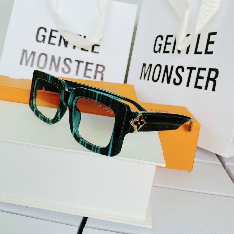 Kính Dáng Vuông Nhỏ Mẫu Mới lv2021 | BigBuy360 - bigbuy360.vn