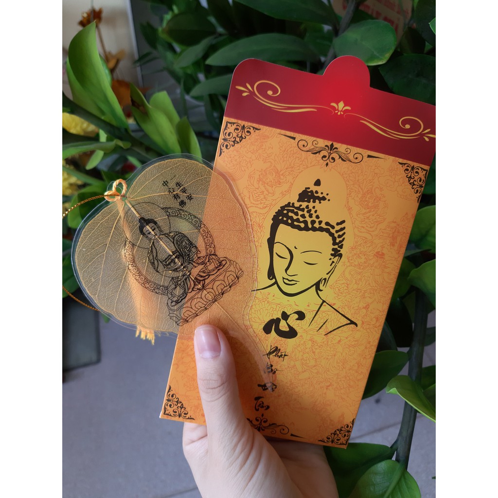 Lá Bồ Đề Tuổi Thân (Treo xe Ô Tô) Phật Như Lai Đại Nhật