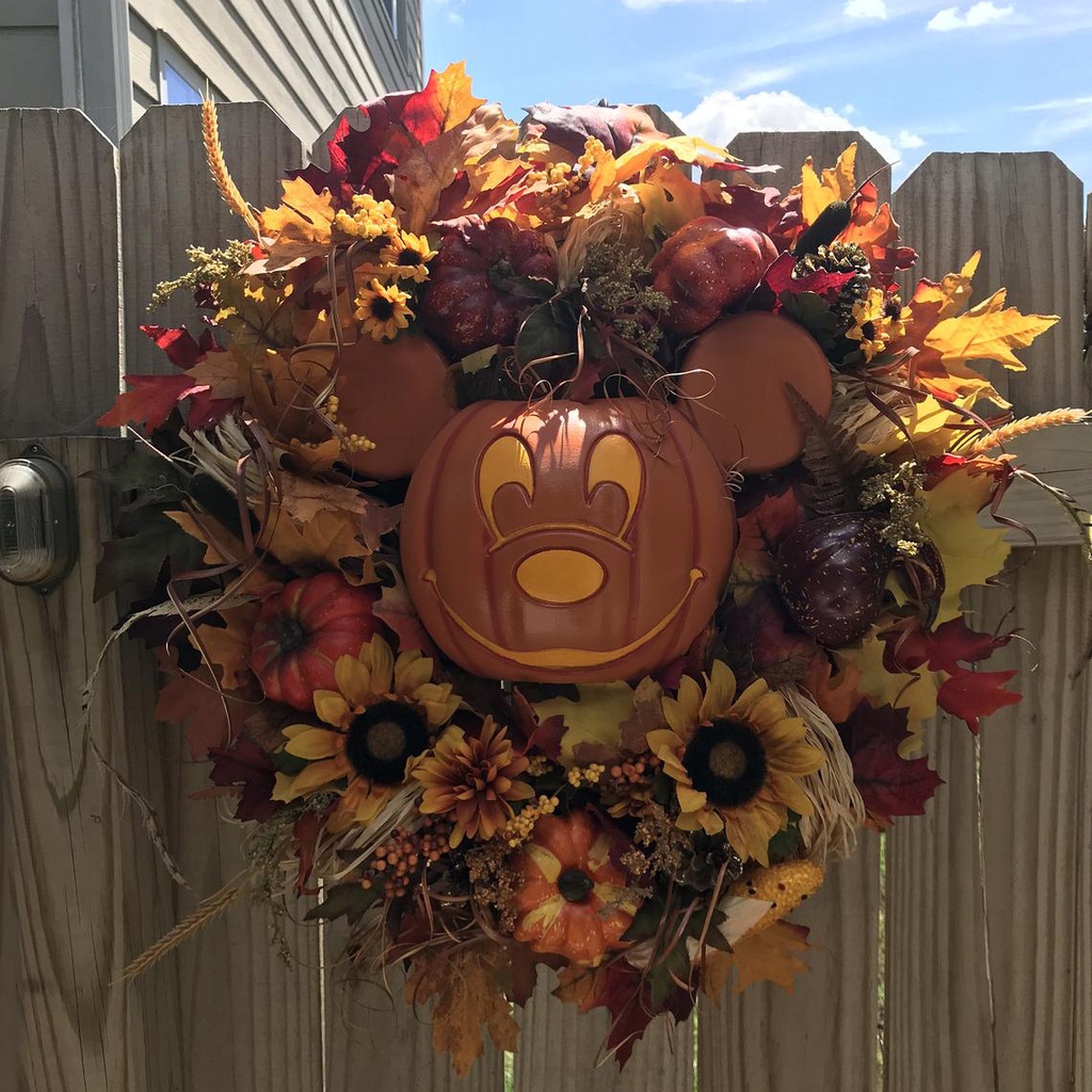 Halloween Decoration Handmade Mickey Mouse Pumpkin Wreath Door Decoration Hanging Garland