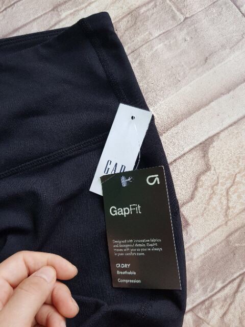 Legging Gap Fit xinh nha