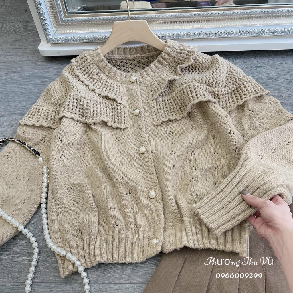 Áo Len Kiểu Khuy Ngọc 2 màu xanh / be sang chảnh | BigBuy360 - bigbuy360.vn