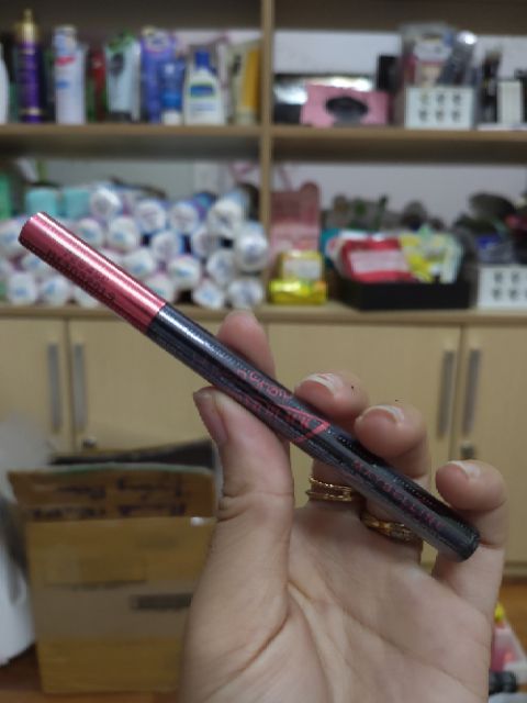 Bút Kẻ Mắt Nước "siêu mảnh" Maybelline Hyper Sharp Liquid Liner Eyeliner