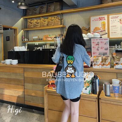 Áo bò vịt doonann xanh in túi lưng xinh