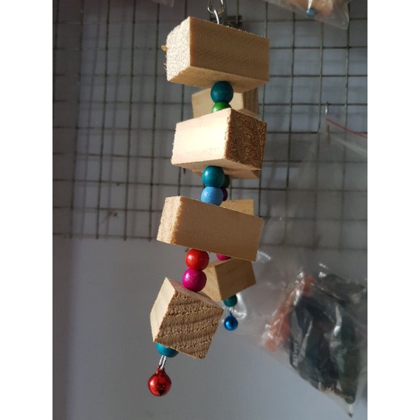 Dây treo cho vẹt chơi xả stress