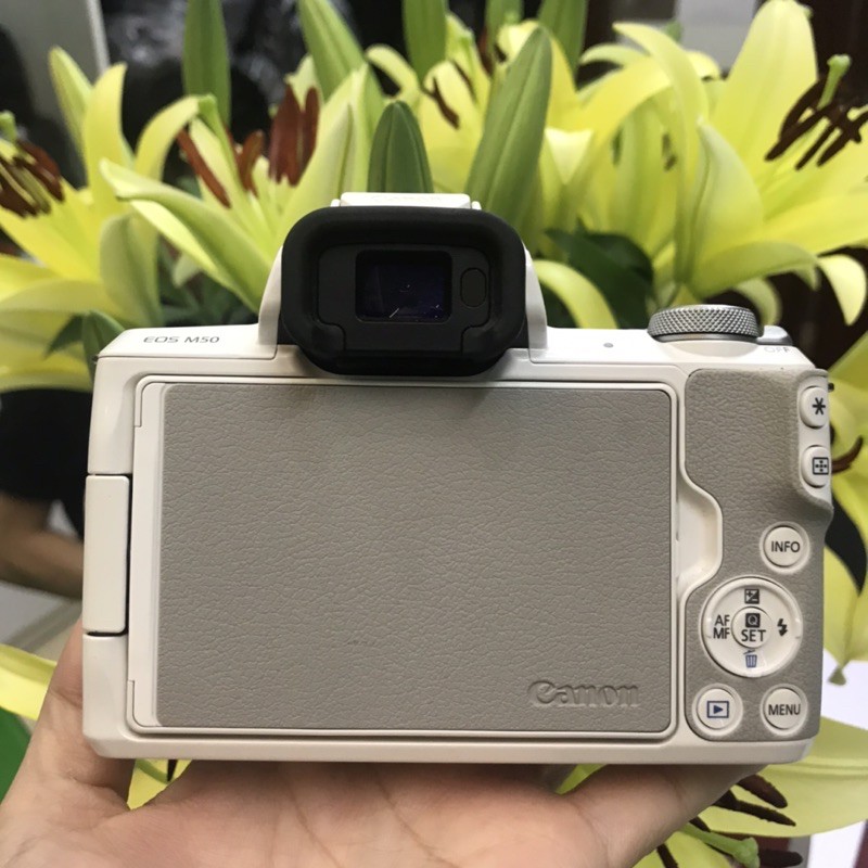 Máy ảnh Canon M50 kit 15-45mm 💥 Màu trắng💥 like new 98%