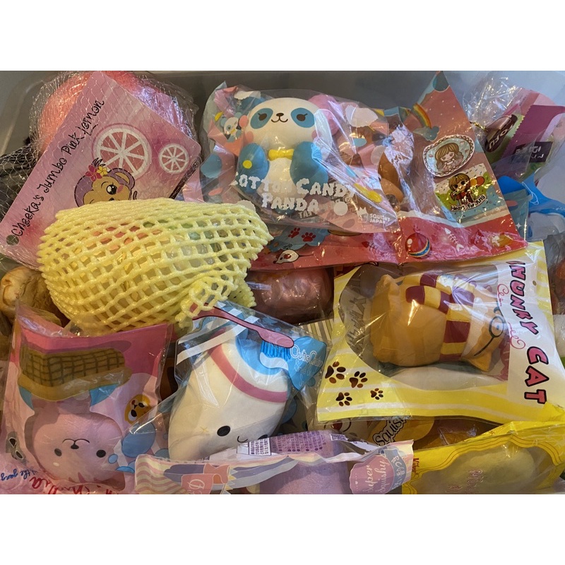 Đồ Chơi Squishy Hình Bánh Bí Ngô / Mèo Con Phát Sáng Trong Bóng Tối Kiểu Nhật Bản