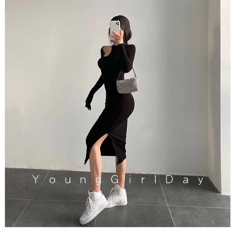 Váy ôm body khoét vai dáng dài maxi xẻ tà len dài tay
