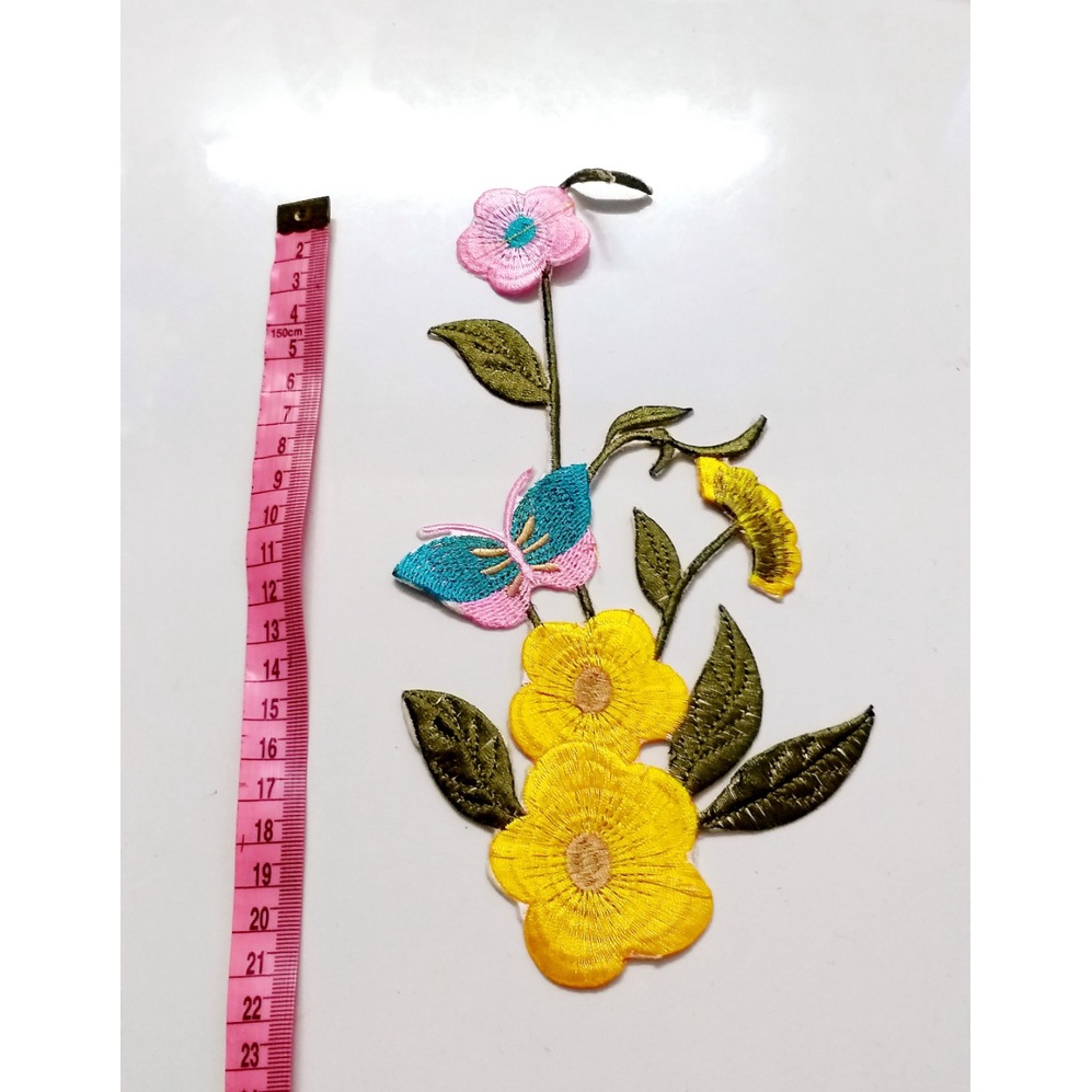 Hoa thêu ủi nhiệt trang trí may lên áo