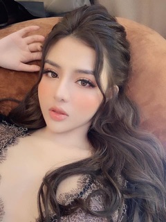 Son bóng Lavish