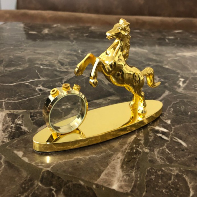 Sản Phẩm Bộ Tượng Ngụa Vàng Đúc Đồng-Nước Hoa Trang Trí Xe Hơi, Ô Tô Cao Cấp. Mã 72501 .