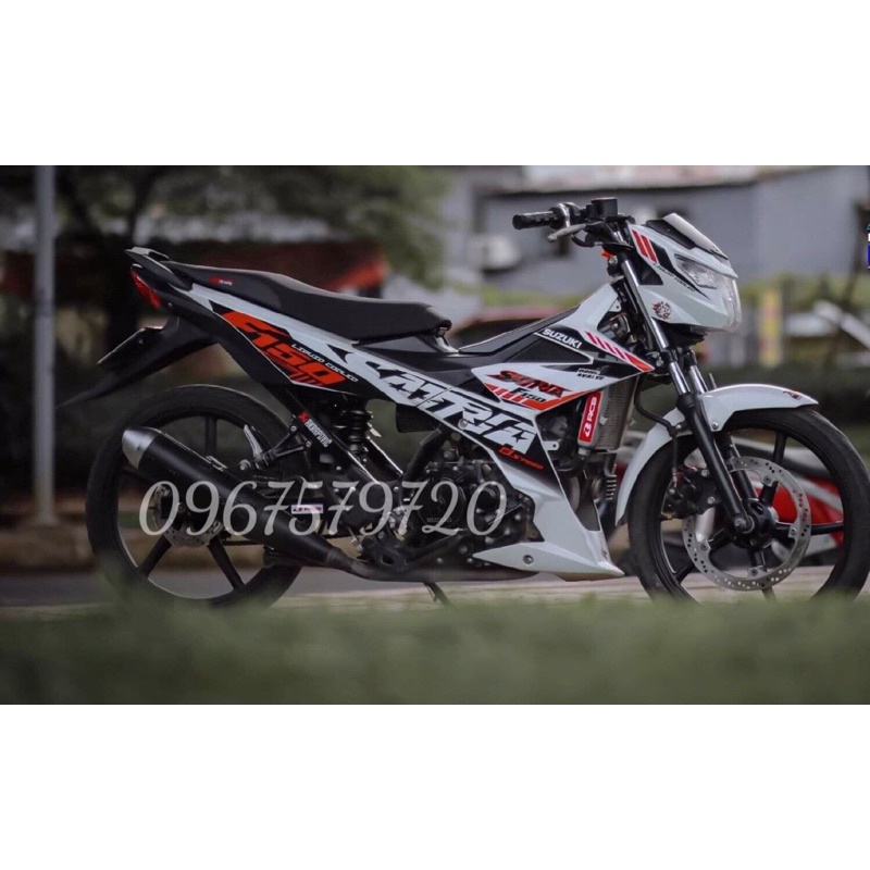 Tem rời satria trắng , satria trắng đỏ đen