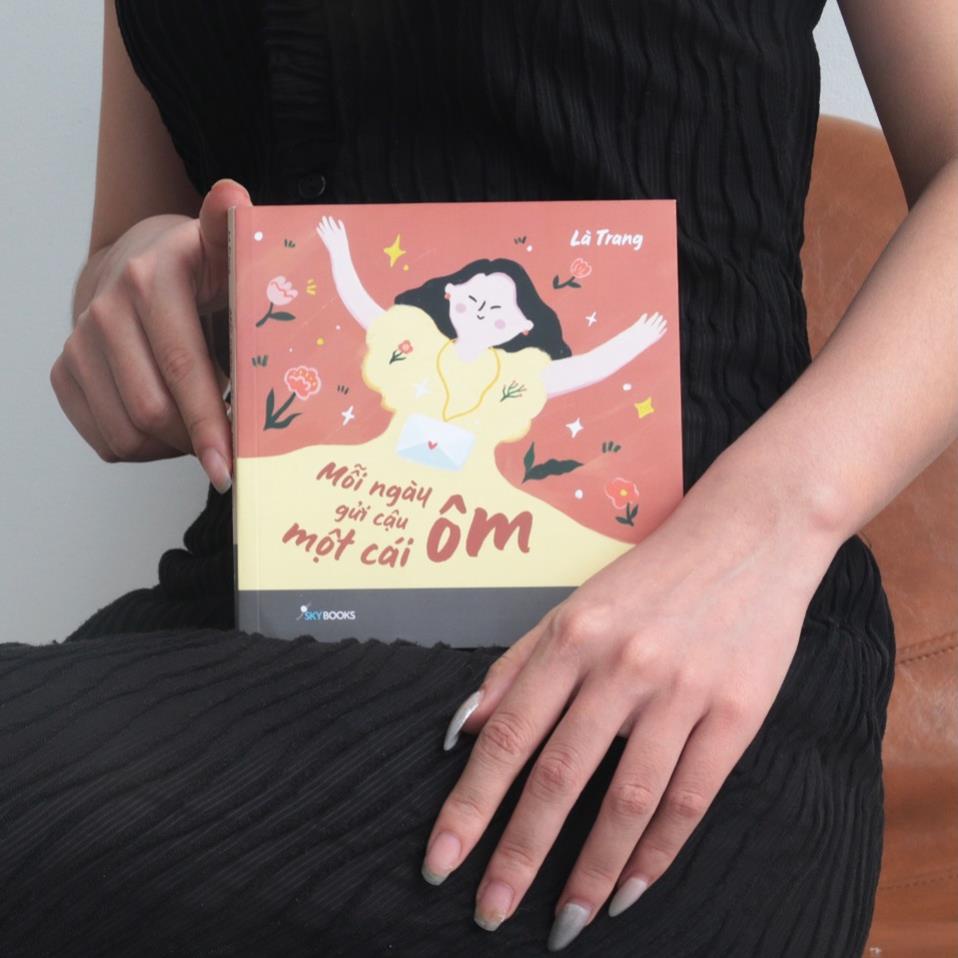 Sách - Mỗi Ngày Gửi Cậu Một Cái Ôm - AZVietNam
