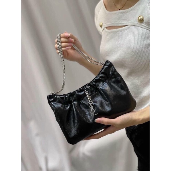 Túi xách kẹp nách siêu xinh chỉ có một màu