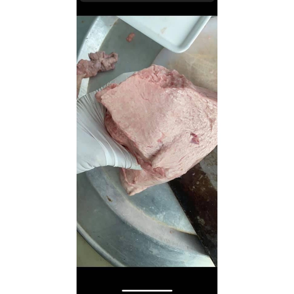 Nầm lợn thơm,ròn.khay thái sẵn,nguyên miếng