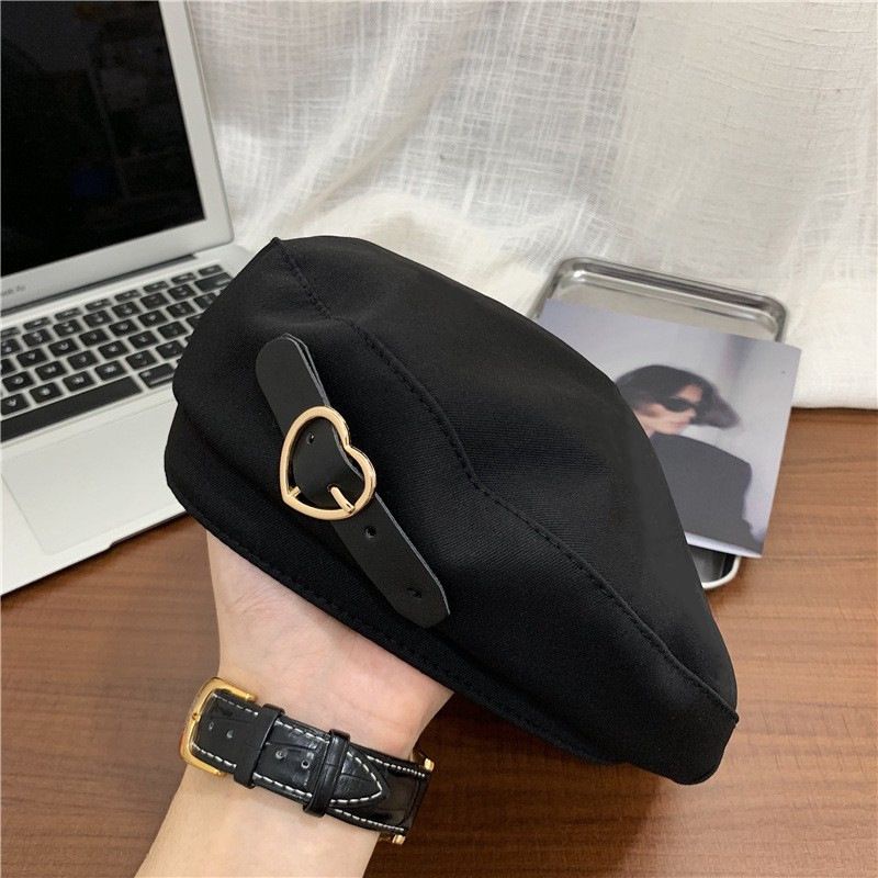 Nón Beret Vải Logo Hình Trái Tim Xinh Xắn