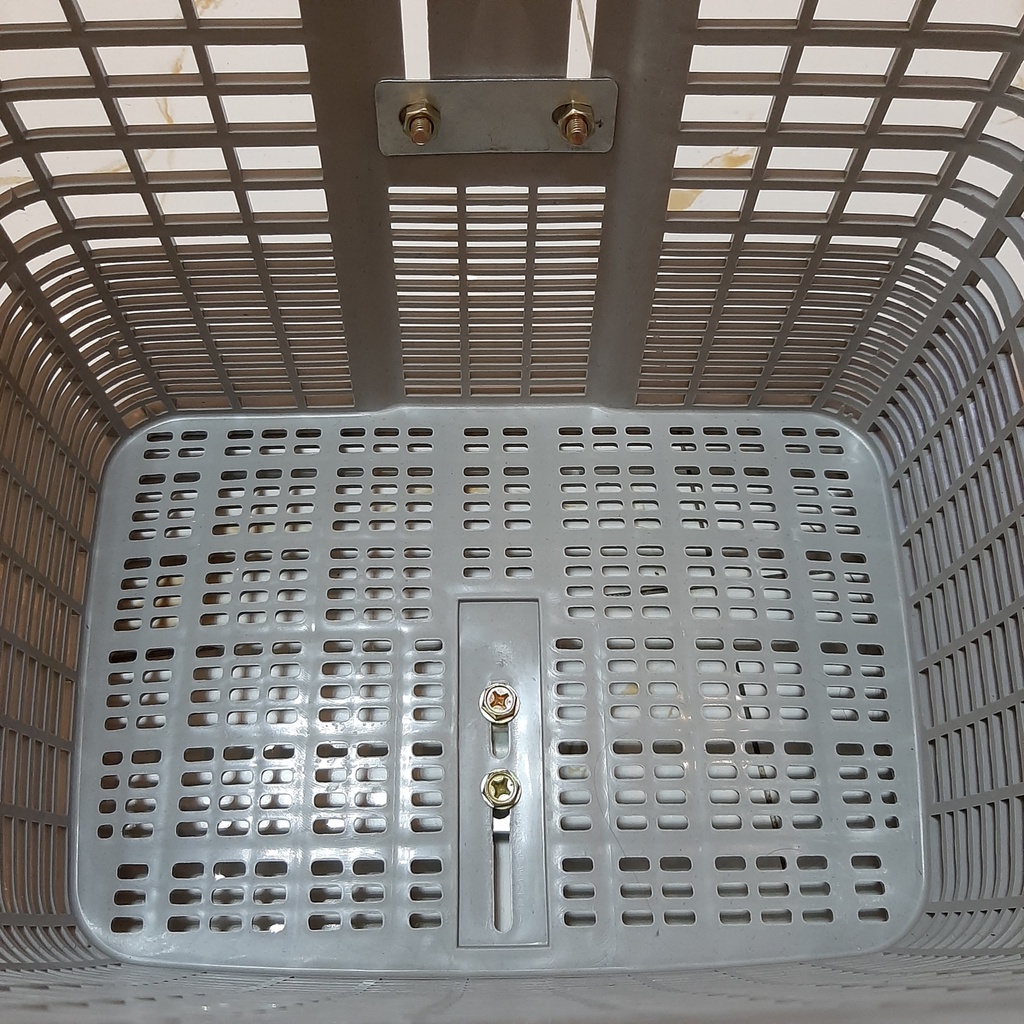 Giỏ xe đạp nhựa thông dụng