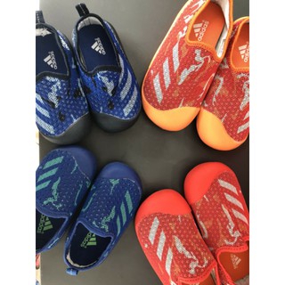 Giày slip on Adidas xuất xịn (có sz cho mẹ và bé)