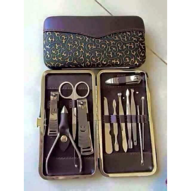 BỘ BẤM MÓNG TAY 12 MÓN TIỆN DUNG