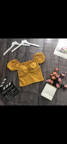 Áo croptop nhúng ngực