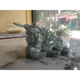 Cóc Thiềm Thừ, đá xanh Serpentine Yên Bái tự nhiên, chạm khắc thủ công