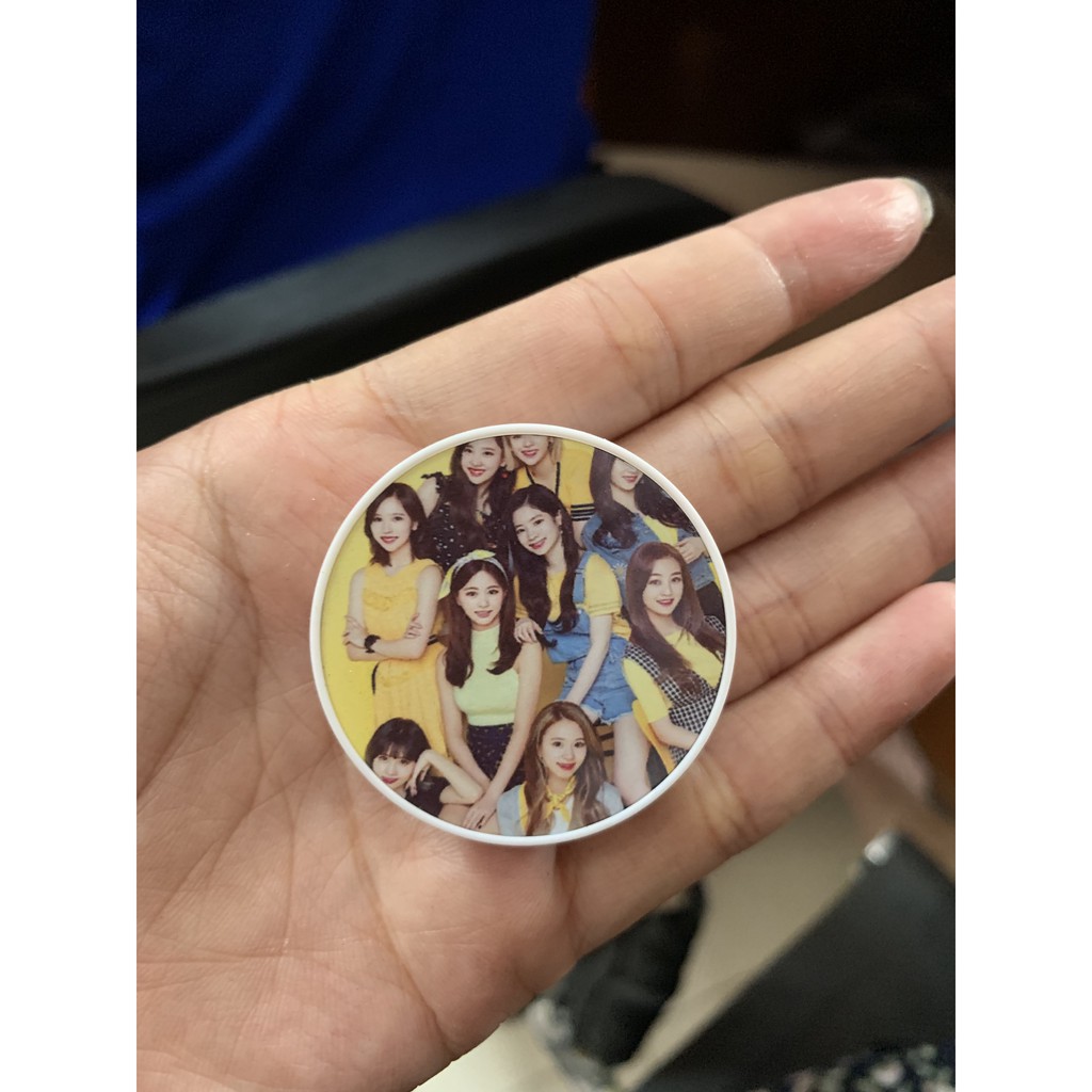 Giá đỡ điện thoại TFBoys Twice Exo Black Pink (L1D) | BigBuy360 - bigbuy360.vn