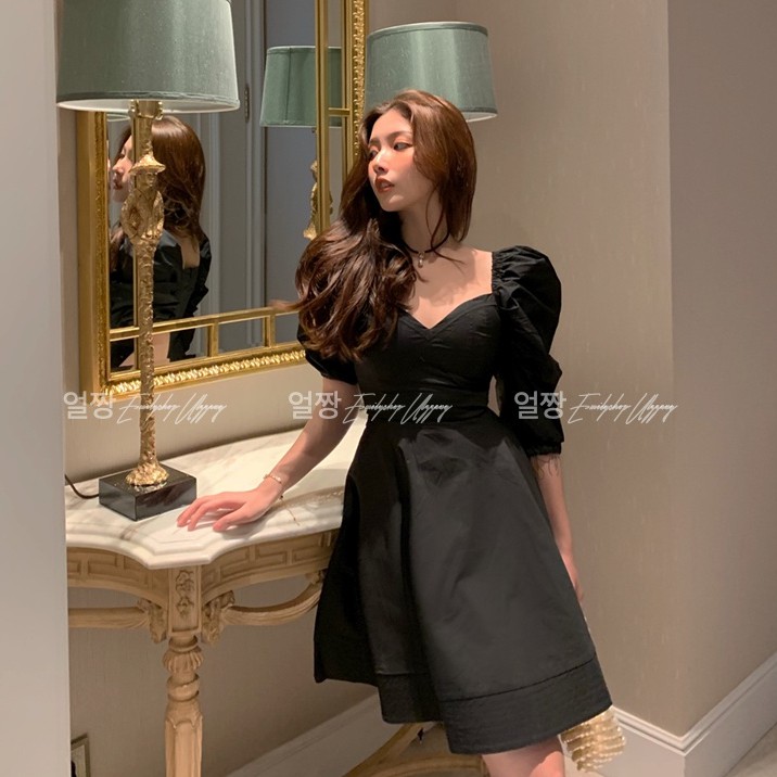 Đầm dáng xòe cúp ngực mini tay ngắn Emilyshop