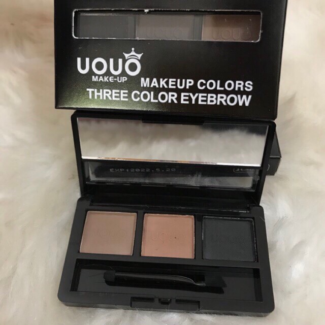 Bột tán mày phấn mắt 3 ô uouo