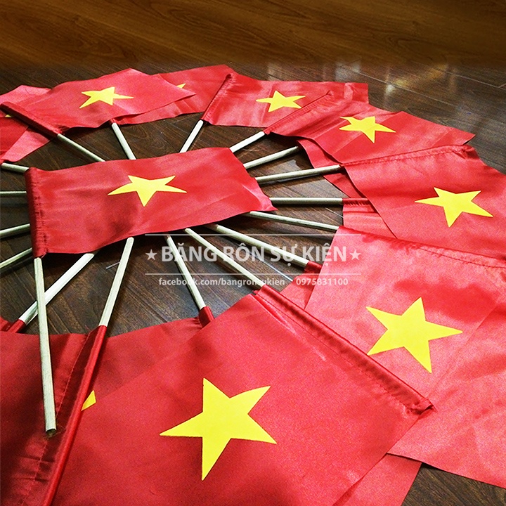 Cờ tổ quốc cầm tay kèm cán