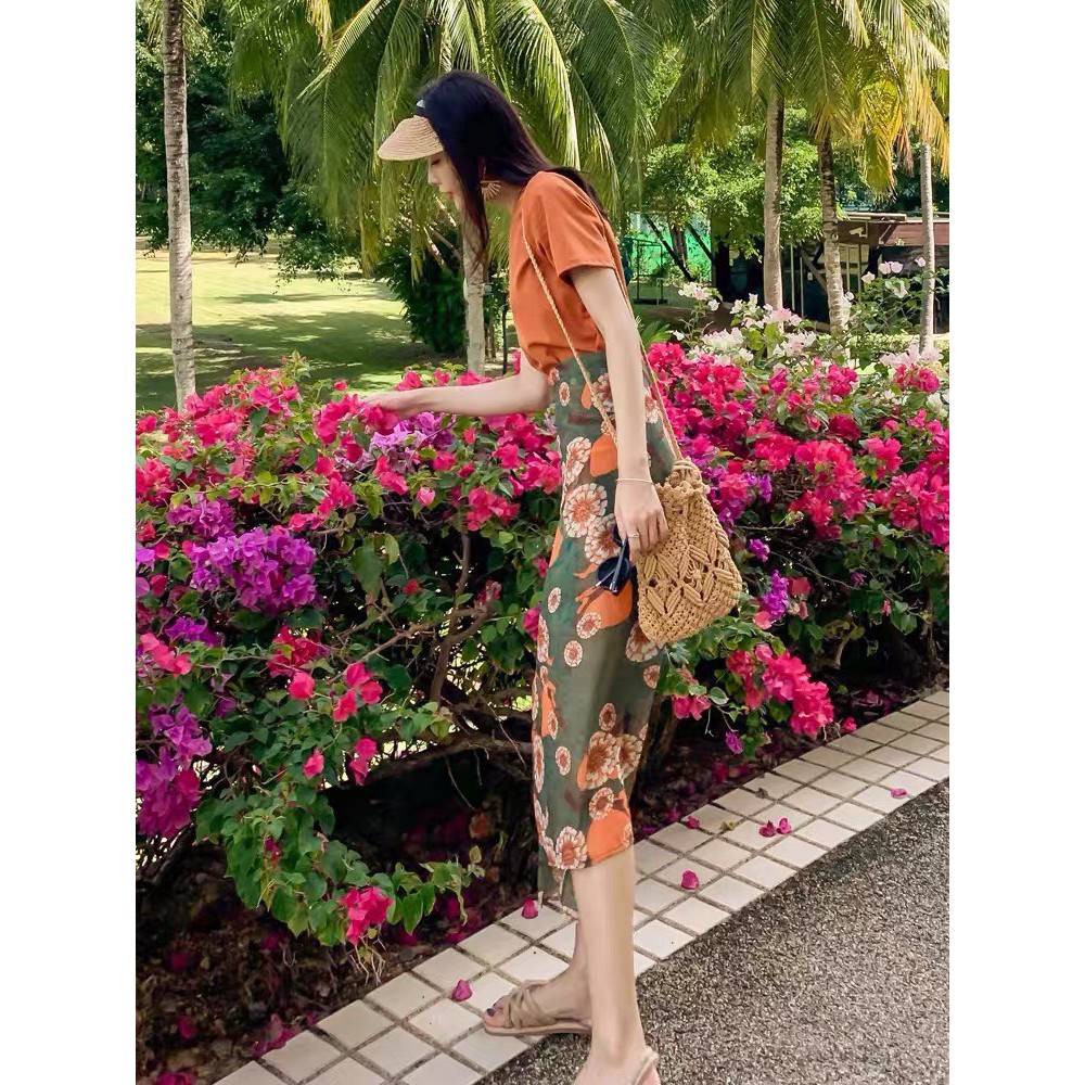 SET ÁO PULL CAM MIX CHÂN VÁY HOA | BigBuy360 - bigbuy360.vn