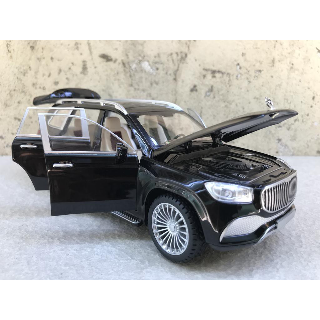 Mô hình xe Mercedes Maybach GLS600 1:24