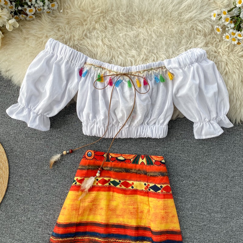 ÁO CROPTOP TUA RUA TRỄ VAI