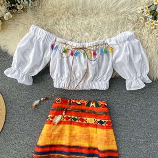 Áo croptop tua rua trễ vai