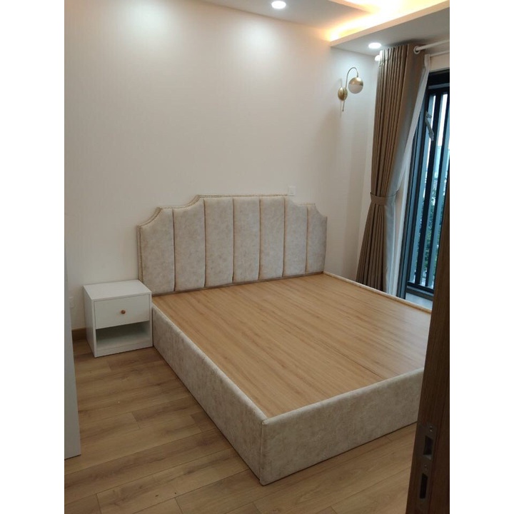 Giường ngủ bọc nệm thương hiệu Hoàng Lê Mộc