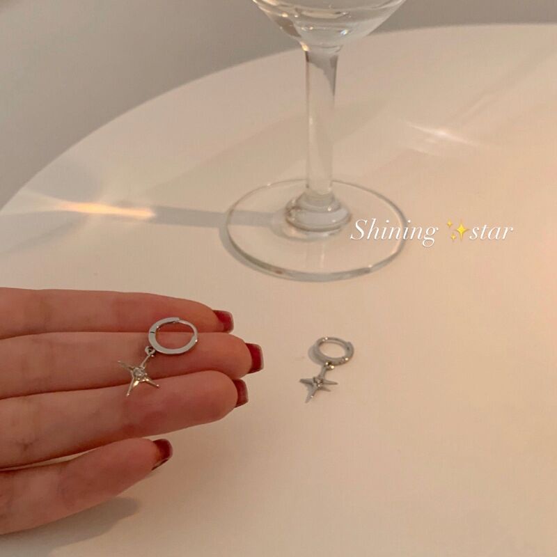 Một Cặp Bông Tai Ngôi Sao / Chữ Thập / Hình Học Bất Đối Xứng Phong Cách hip hop Cá Tính