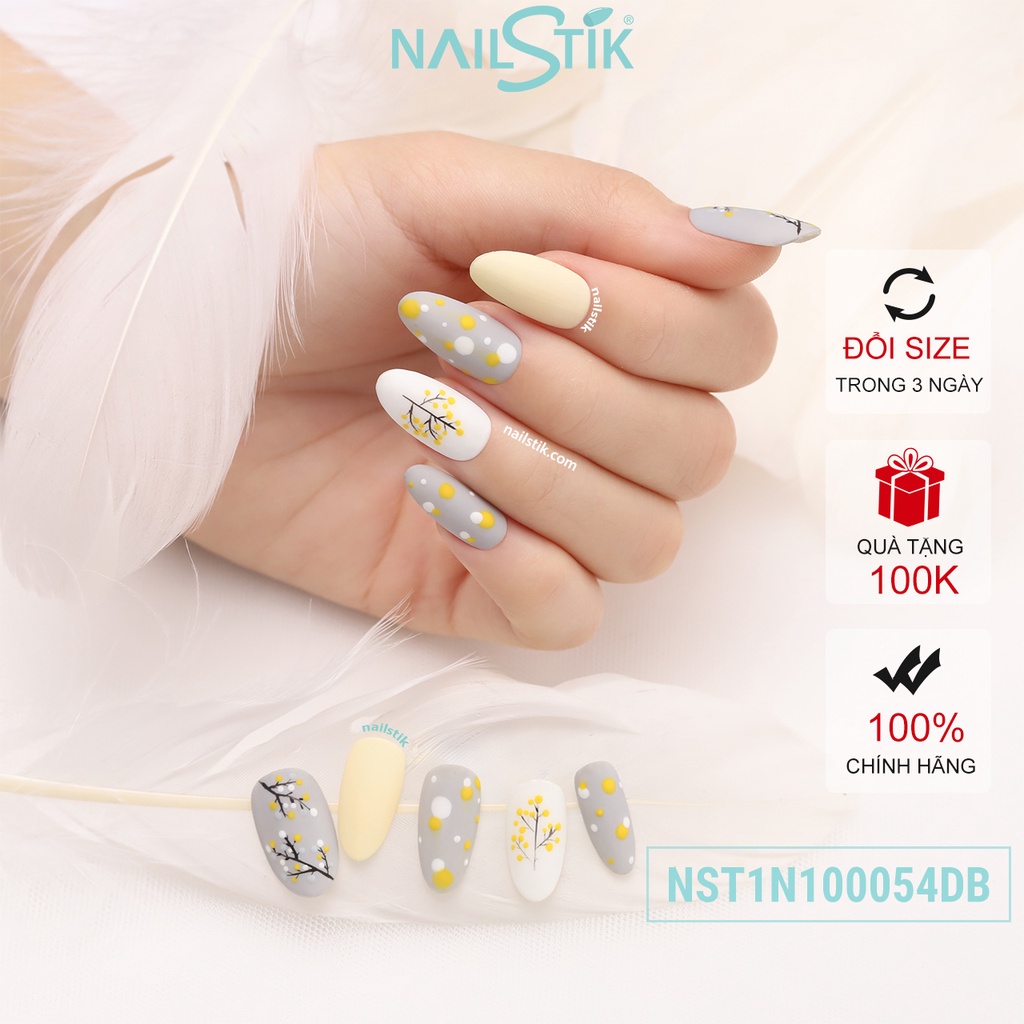 Móng úp thiết kế by NAILSTIK, màu xám, form móng bầu, ngắn/dài, 054