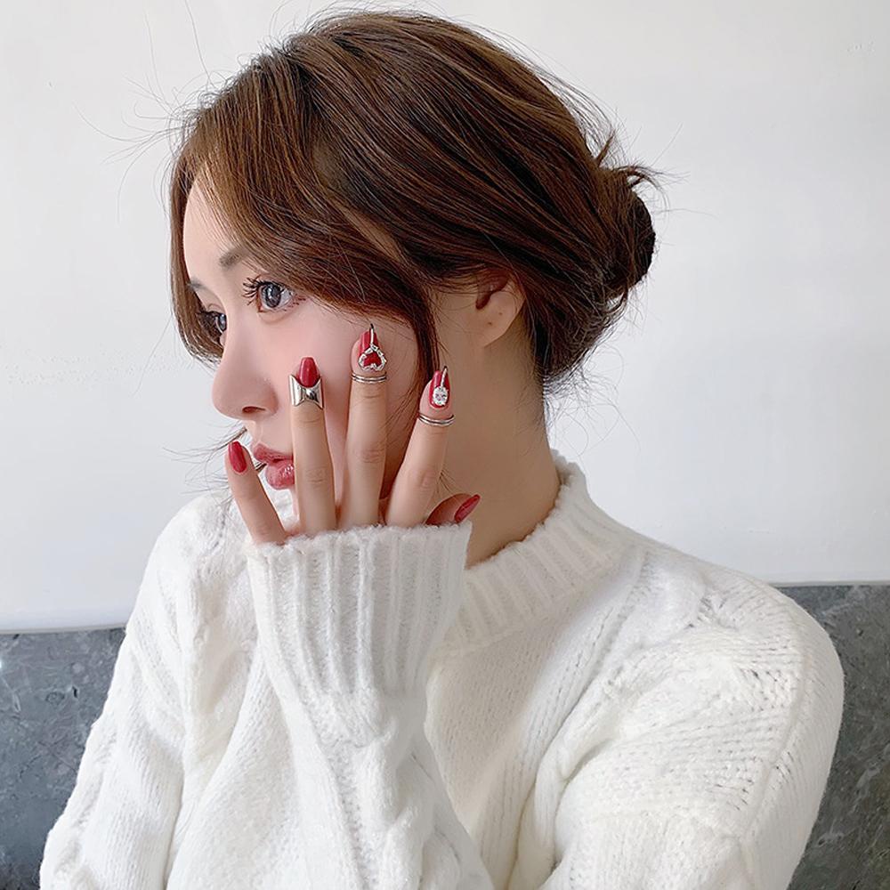 Ốp Điện Thoại Kim Loại Họa Tiết Trái Tim Khoét Rỗng Hợp Thời Trang Bảo Vệ Ngón Tay Cho Nữ