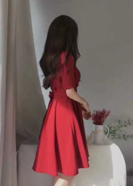 Đầm đỏ cổ vest đẳng cấp | BigBuy360 - bigbuy360.vn