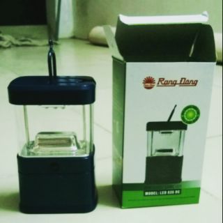 Đèn led lắp pin tiểu .