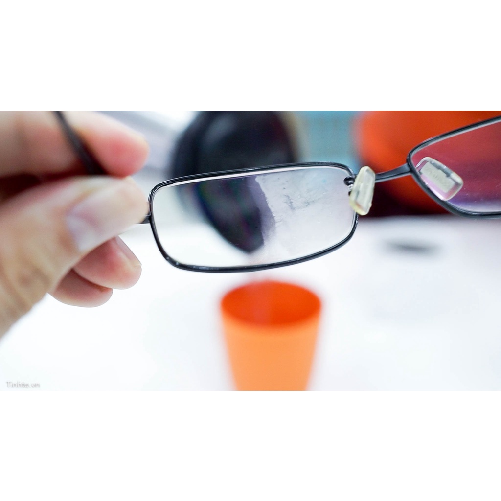 Chai nguyên chất nano mắt kính chống bám dính hơi nước cho mắt kính