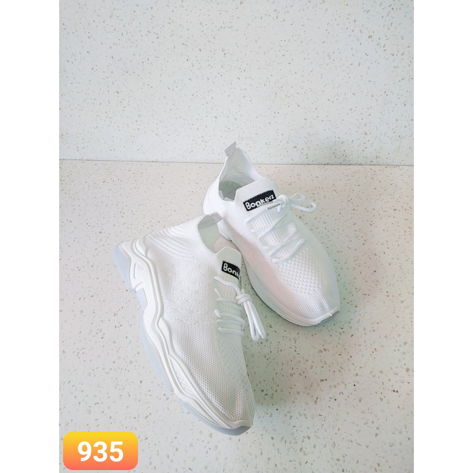 Giày thể thao nữ giày xỏ cổ chun 935, 926 | BigBuy360 - bigbuy360.vn