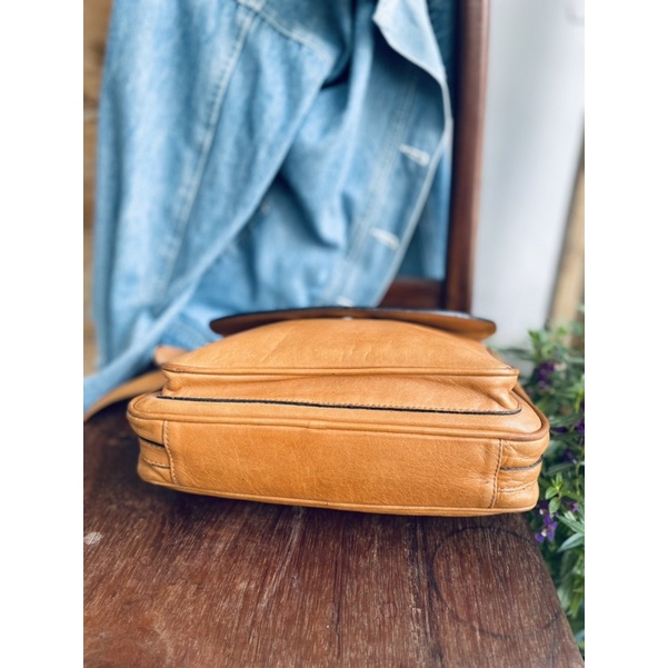 SALE- túi si da thật hiệu Dakota