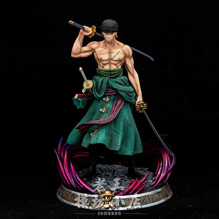 Mô hình nhân vật Zoro trong anime ( one piece )