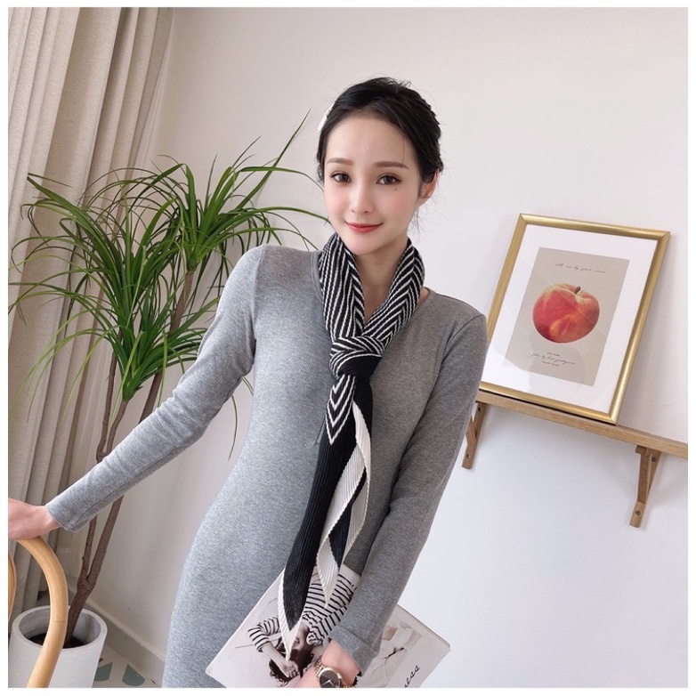 Khăn choàng cổ xếp li vải thun size 90x90cm