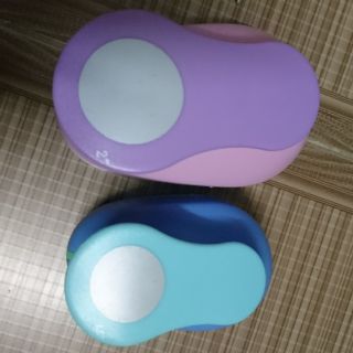 Dập hoa trợ lực hình tròn