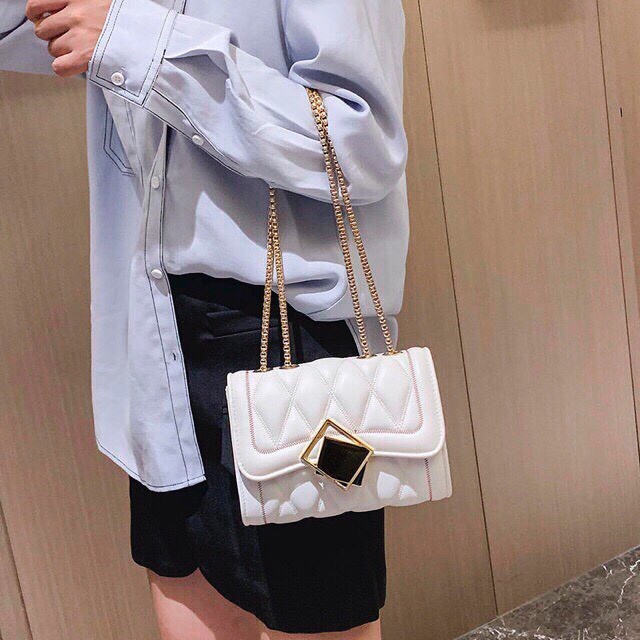 Túi xách nữ thời trang đeo chéo khóa gương dây xích chống trộm cướp cực sang chảnh Capucha T42